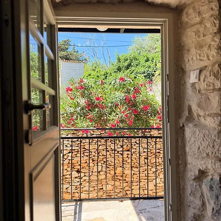 Sailor's Apartment Supetar
